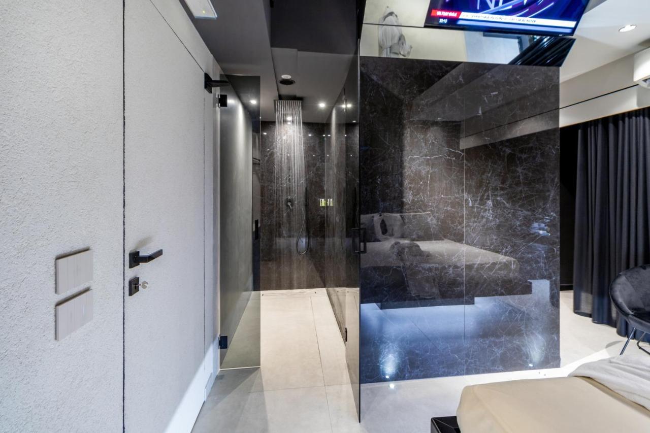 4 Suites " Unconventional Living Rooms " CTA Exteriér fotografie