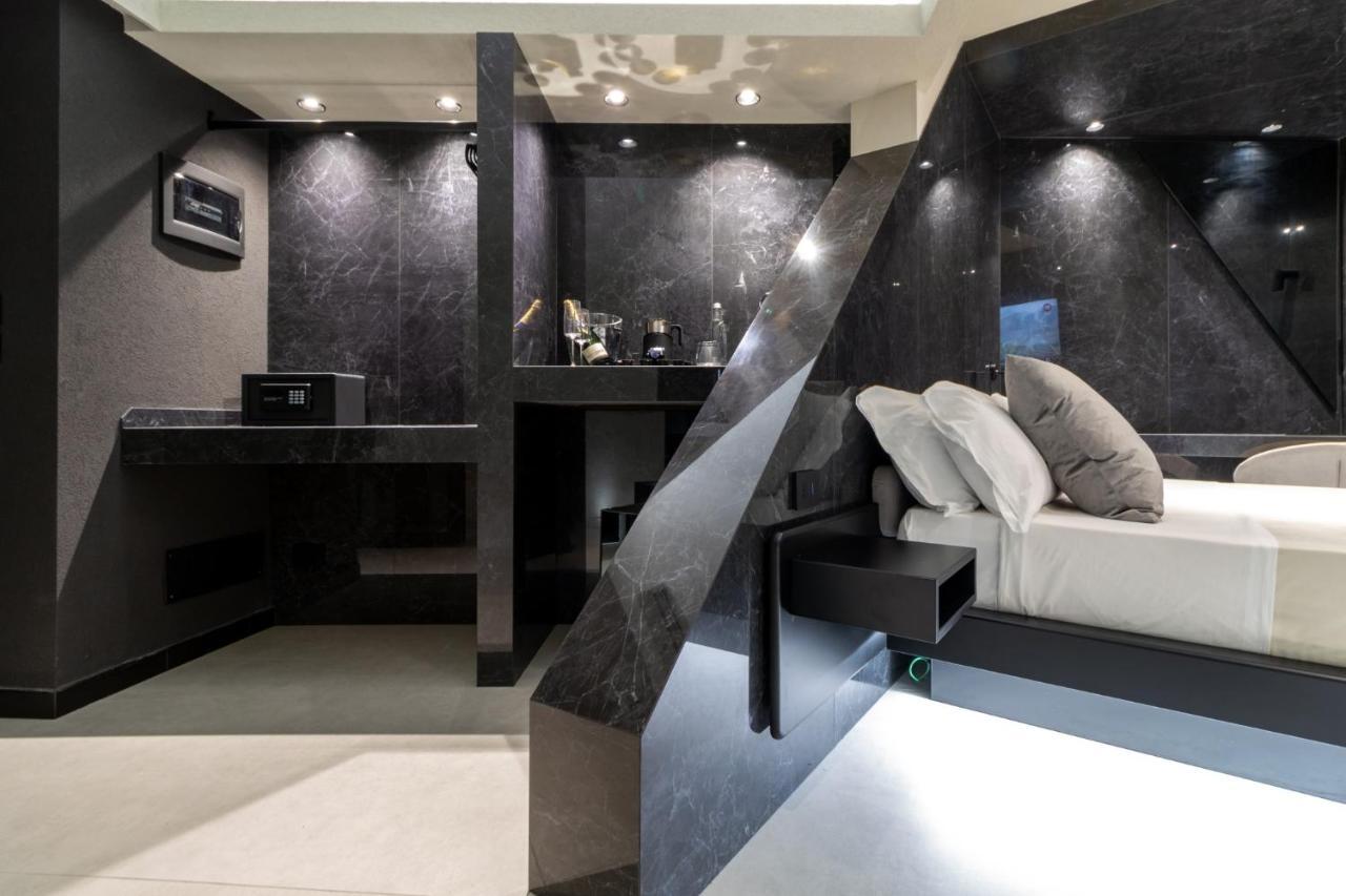 4 Suites " Unconventional Living Rooms " CTA Exteriér fotografie