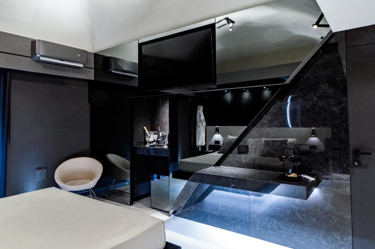 4 Suites " Unconventional Living Rooms " CTA Exteriér fotografie