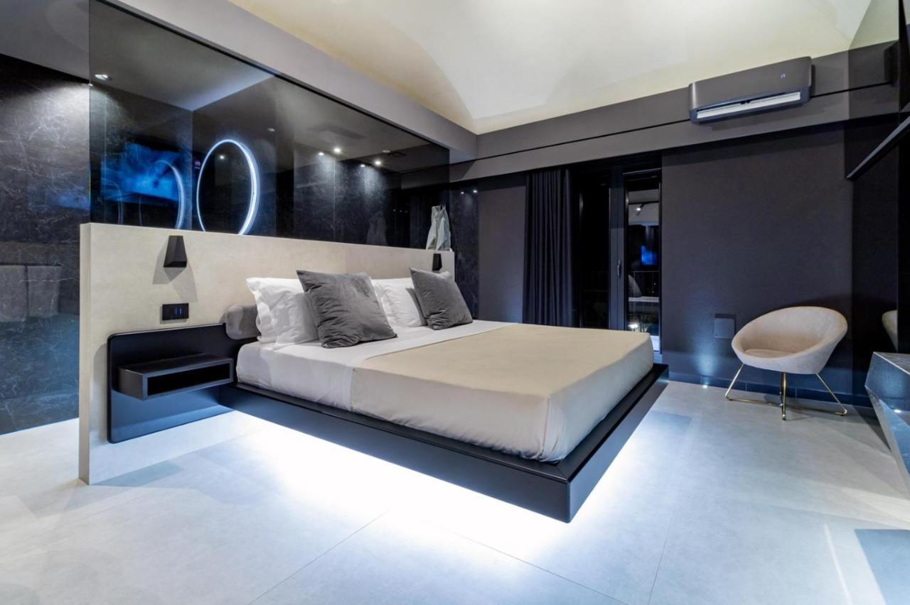 4 Suites " Unconventional Living Rooms " CTA Exteriér fotografie