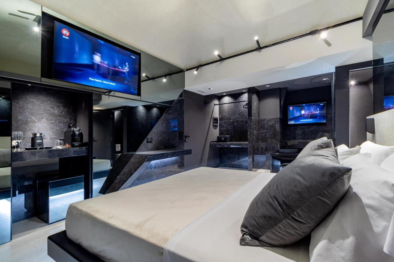 4 Suites " Unconventional Living Rooms " CTA Exteriér fotografie