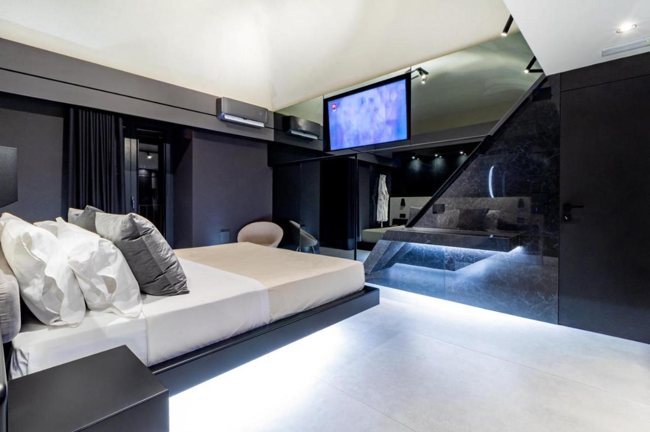 4 Suites " Unconventional Living Rooms " CTA Exteriér fotografie