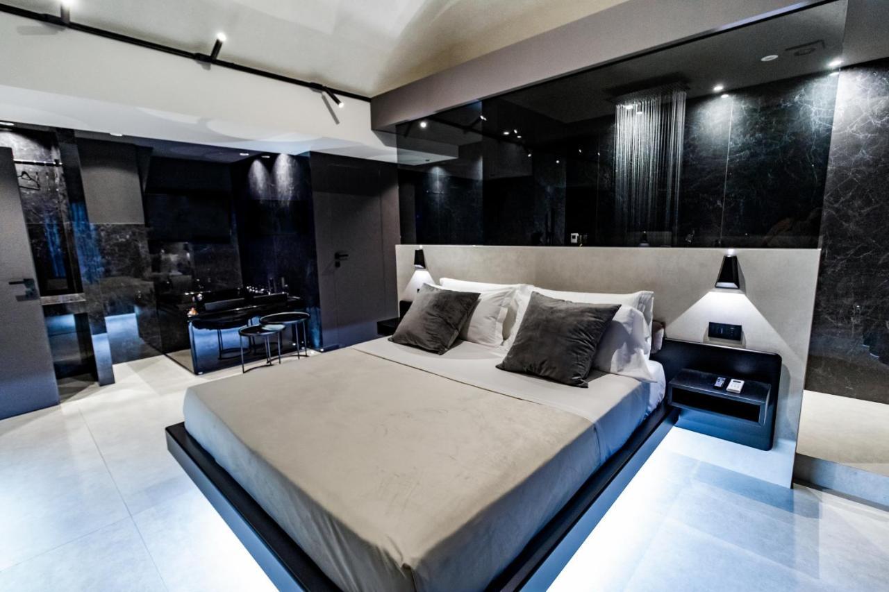 4 Suites " Unconventional Living Rooms " CTA Exteriér fotografie